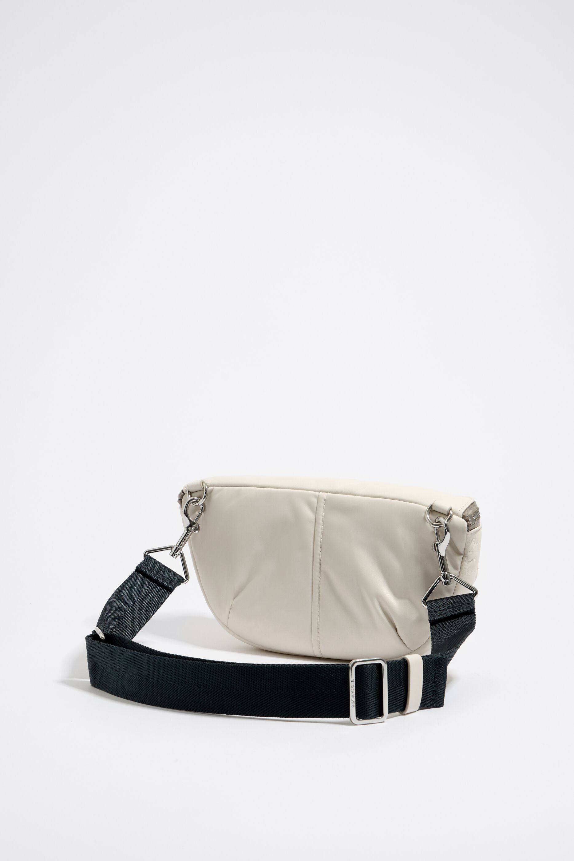 White leather fanny top pack