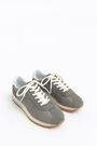 Grey retro sneaker Grey retro sneaker