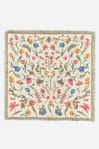 Flowers and bees shawl