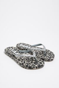 Gray Leopard flip-flop