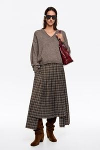 Taupe wool V-neck sweater