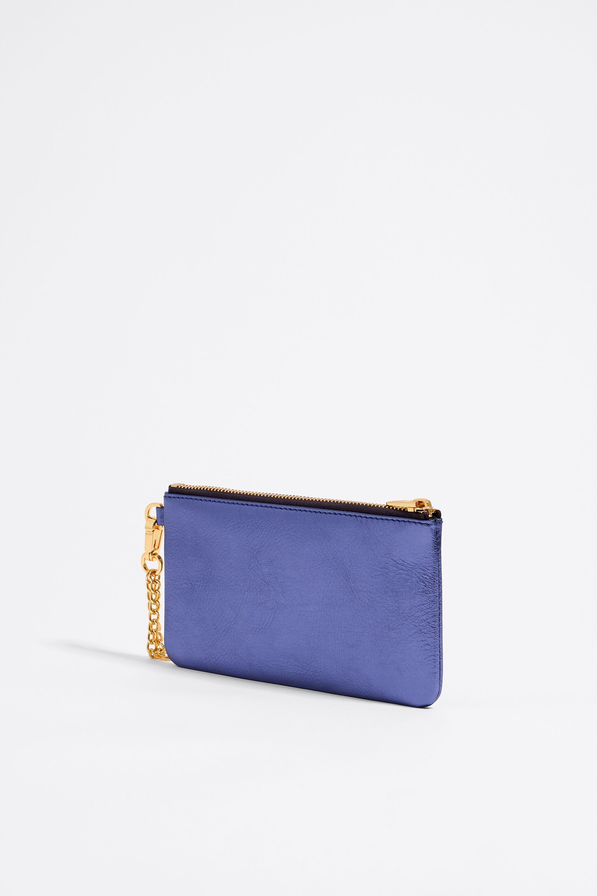 Lilac leather coin purse