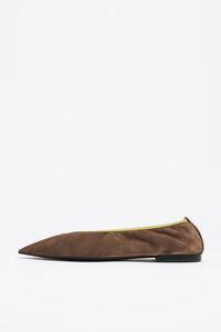 Brown suede pointed toe ballerina Brown suede pointed toe ballerina