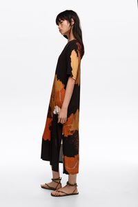 Blot black flowing midi T-shirt dress