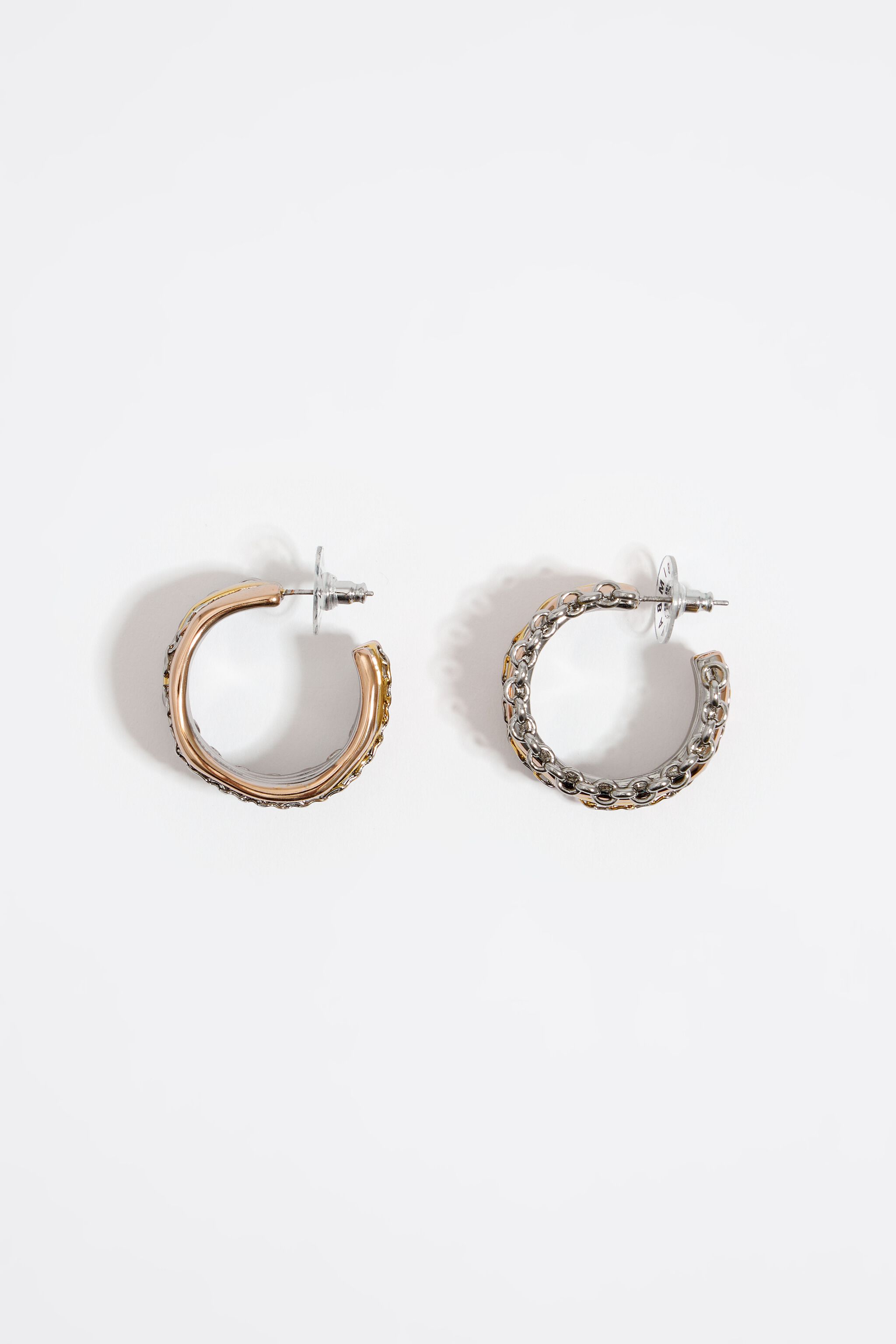 Textured hoop chain earrings
