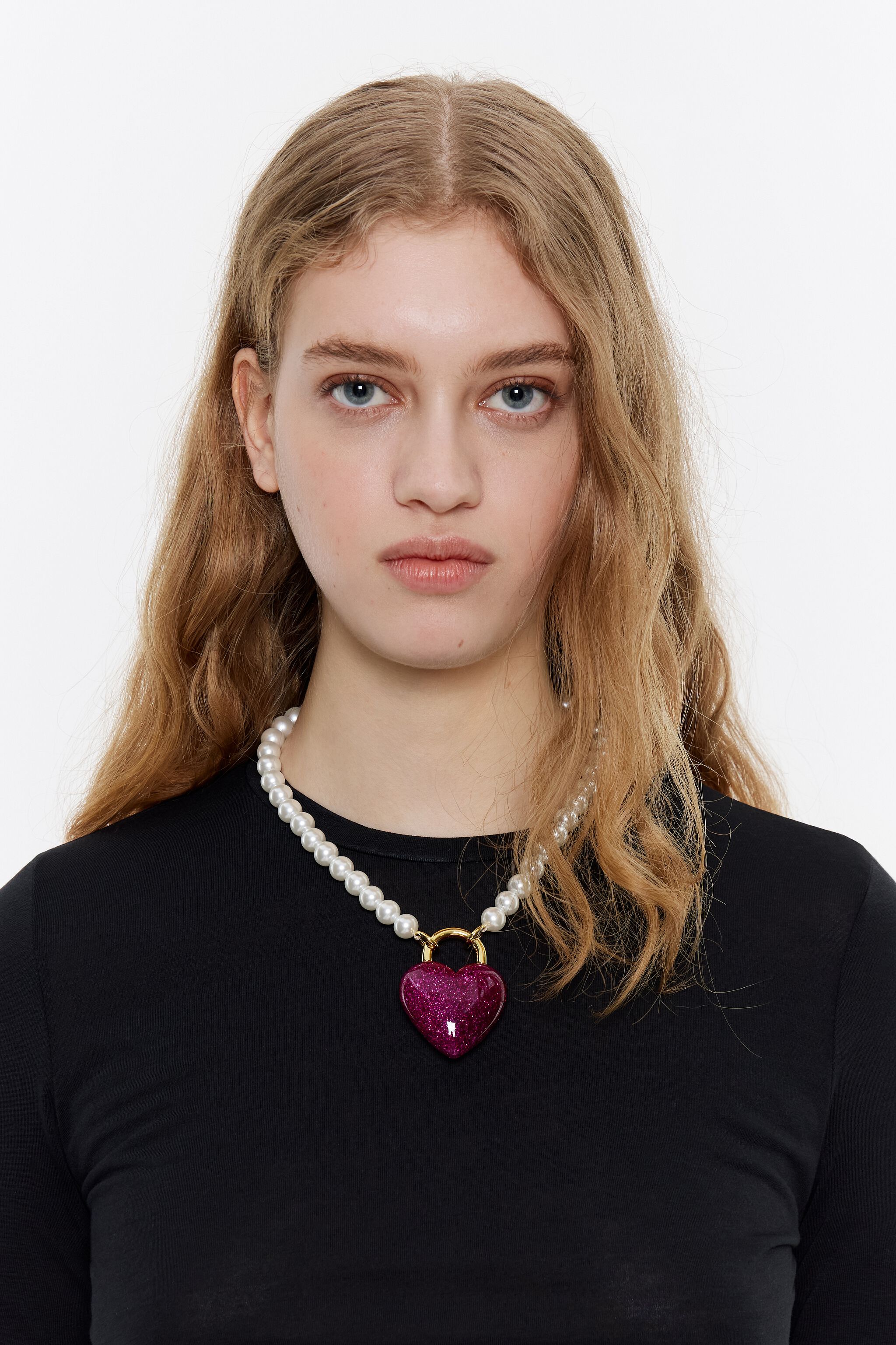Fuchsia pearl necklace online