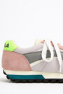 Lilac retro sneaker Lilac retro sneaker