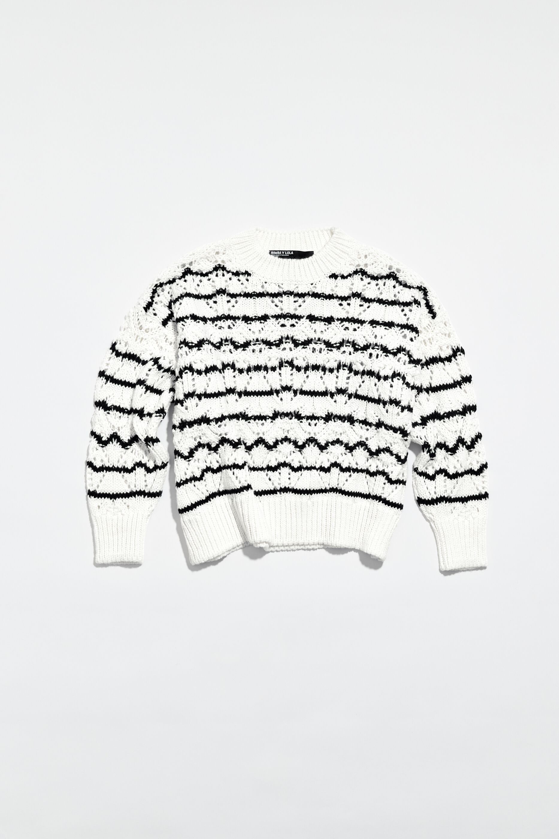 White and black striped sweatshirt hotsell
