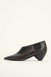 Brown snake print court shoe boot