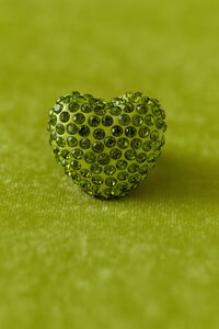 Lime crystals heart ring