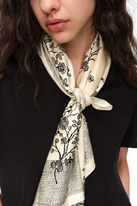 Two-tone lace floral scarf
