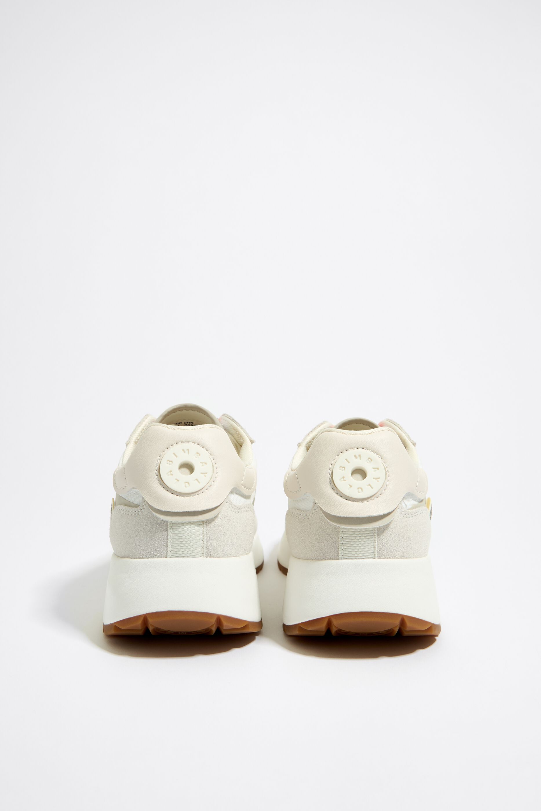 White lifestyle sneakers online