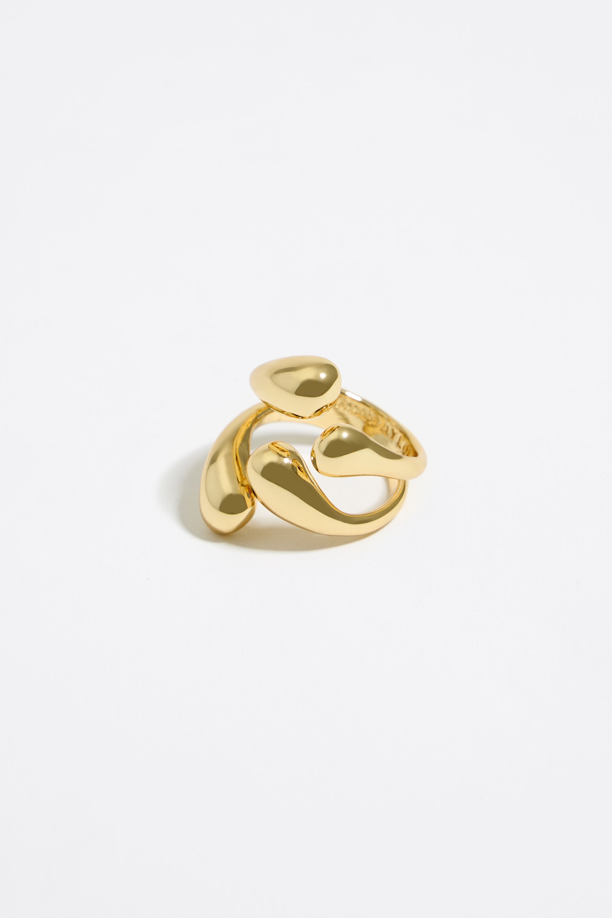 Gold ring with flower new arrivals