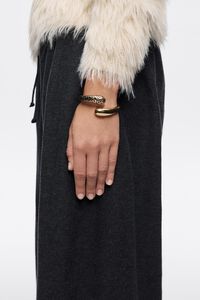 Black animal print bracelet