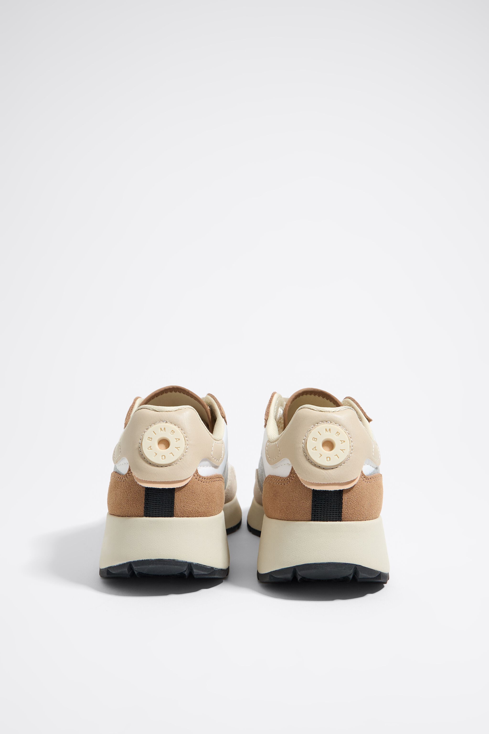 White lifestyle clearance sneakers