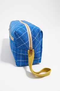 Electric blue make-up case