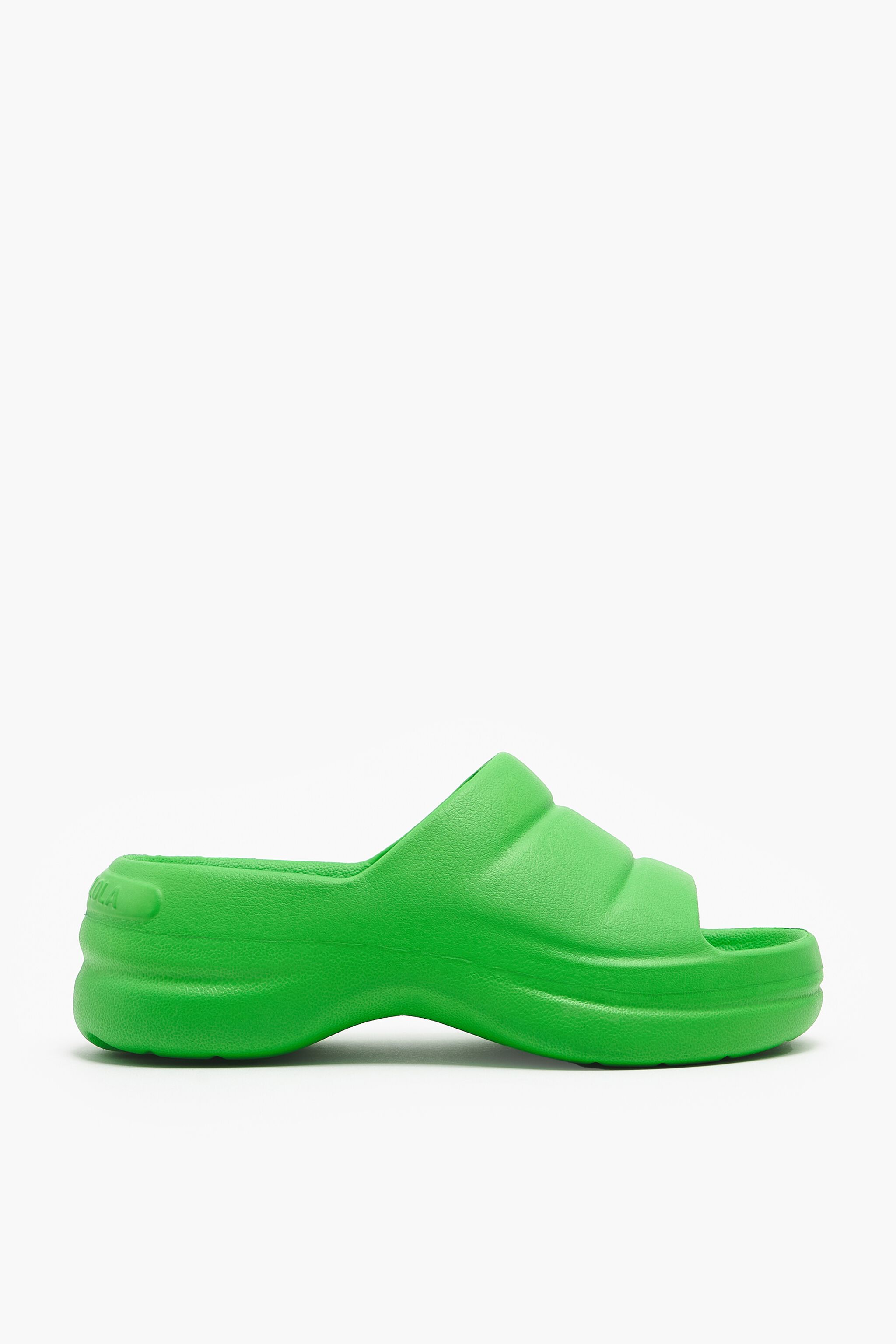 green flip flop