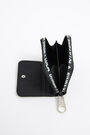 Black nylon flap purse Black nylon flap purse