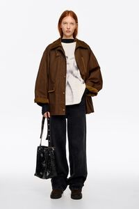 Ivory greyhound logo T-shirt