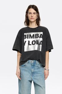 Black logo t-shirt Black logo t-shirt