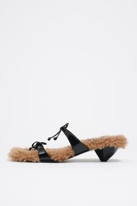Black leather and fur heeled sandal with bows