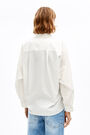 Straight white shirt Straight white shirt