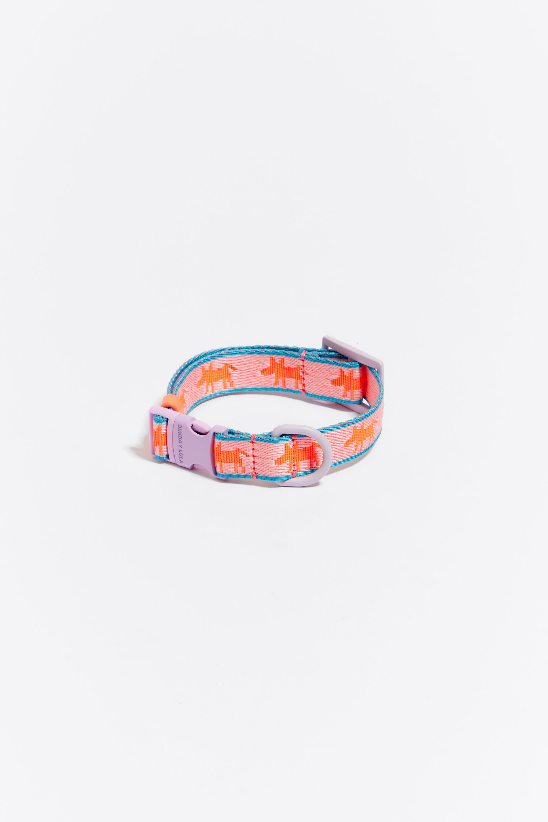 Pink Lola logo pet collar
