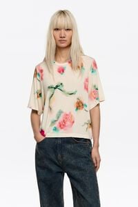 Ivory Ribbon Roses devoré boxy T-shirt