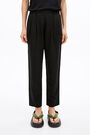 Black carrot leg trousers Black carrot leg trousers