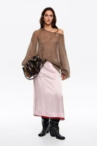 Pink A-line skirt with pockets