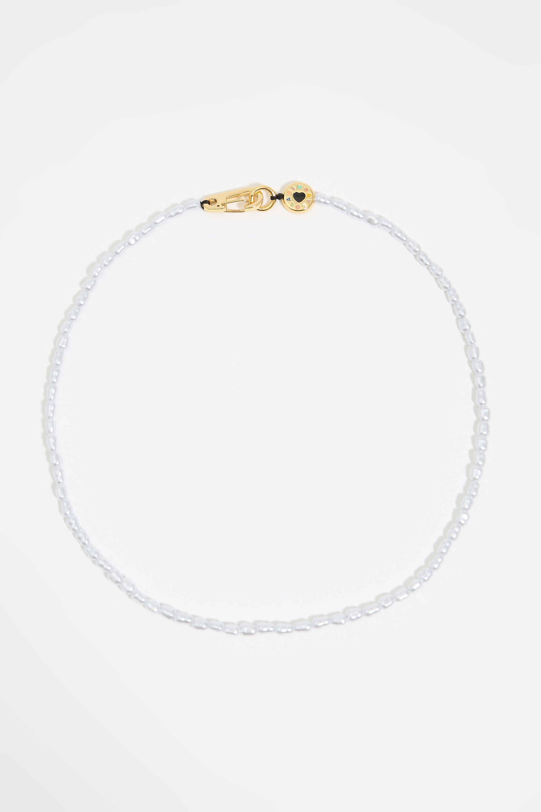 【BIMBA Y LOLA】バタフライチャーム付きガラスパールネックレス BIMBA Y LOLA】バタフライチャーム付きガラスパールネックレス