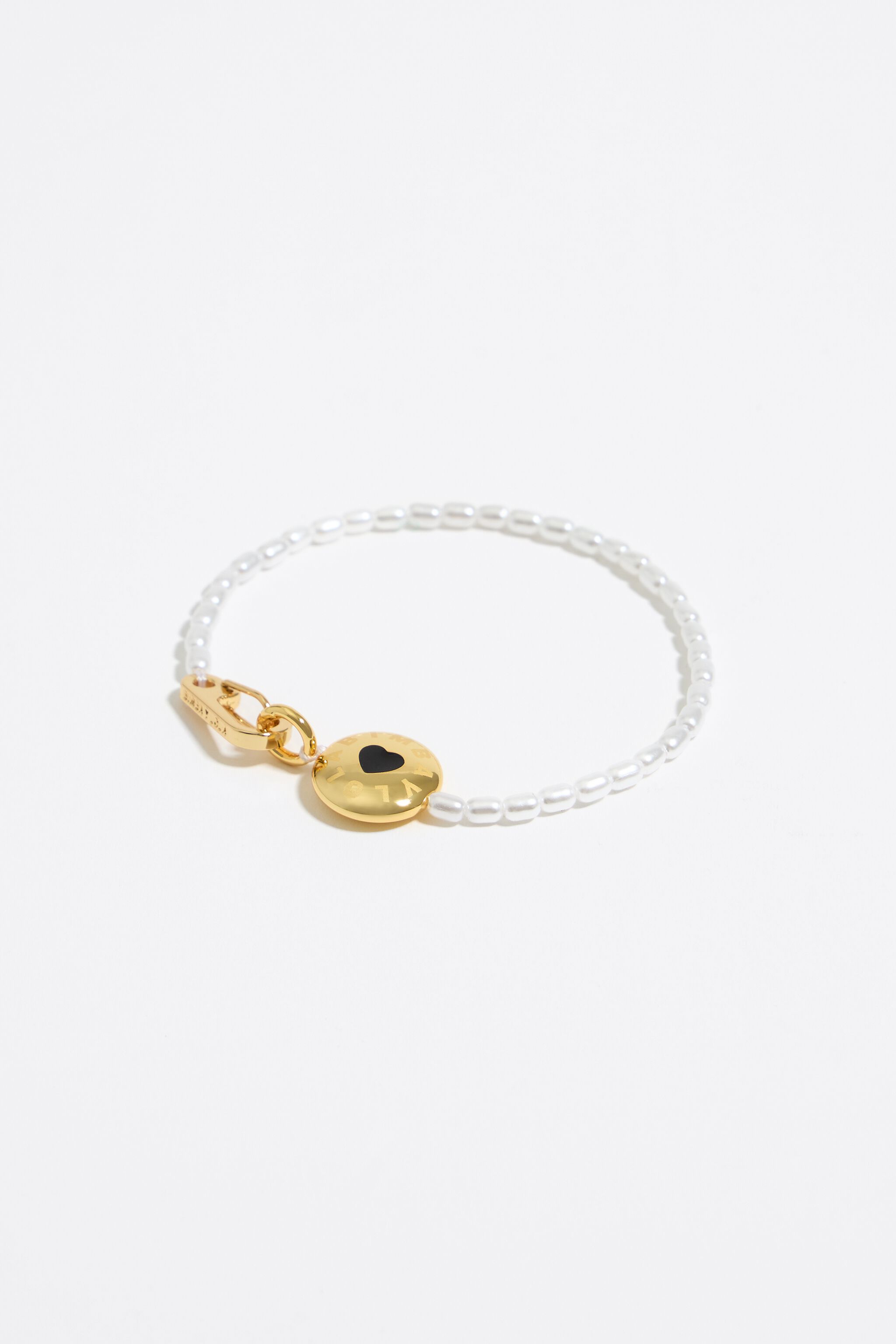 White pearl bracelet with Candy logo
