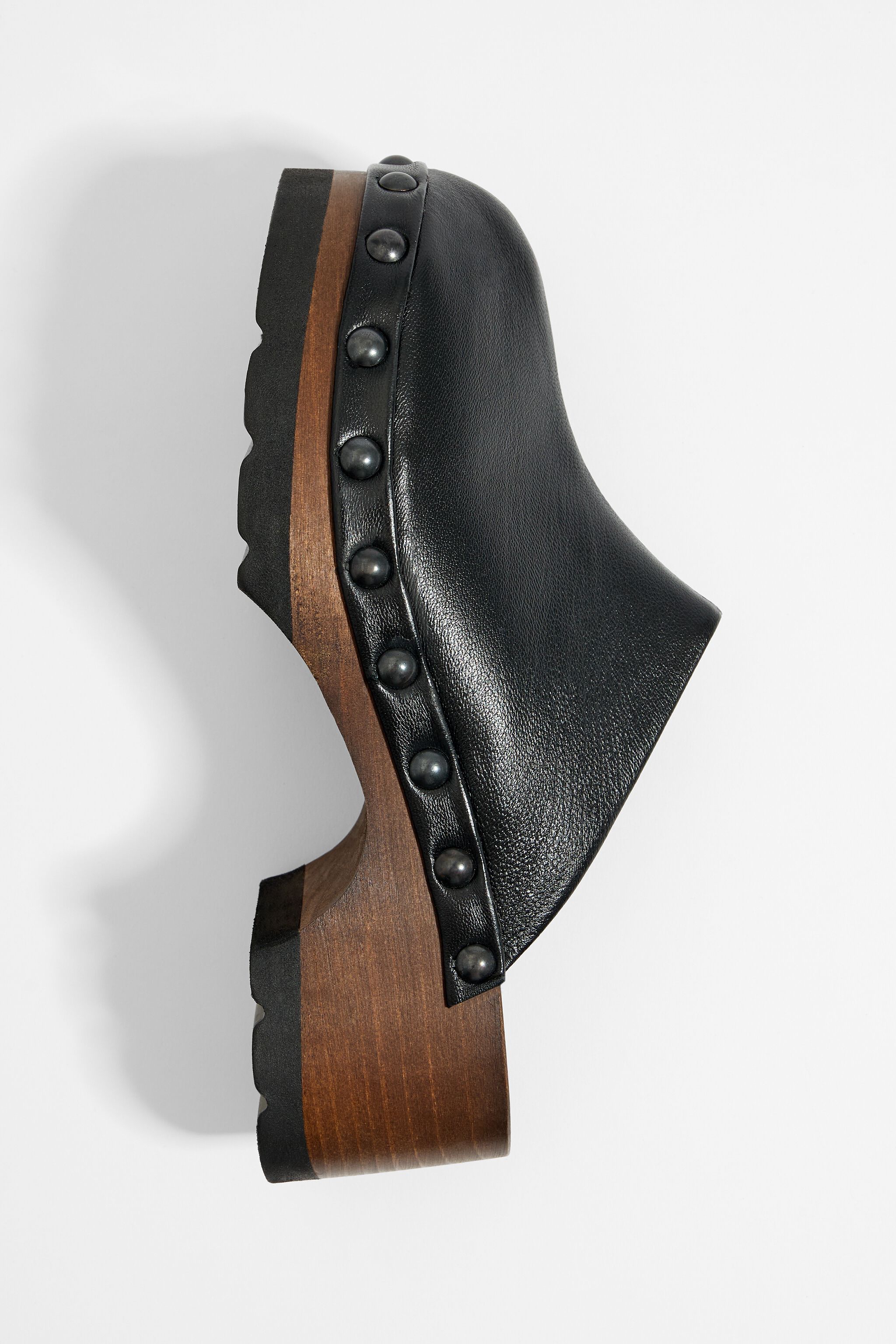 All shop black clogs