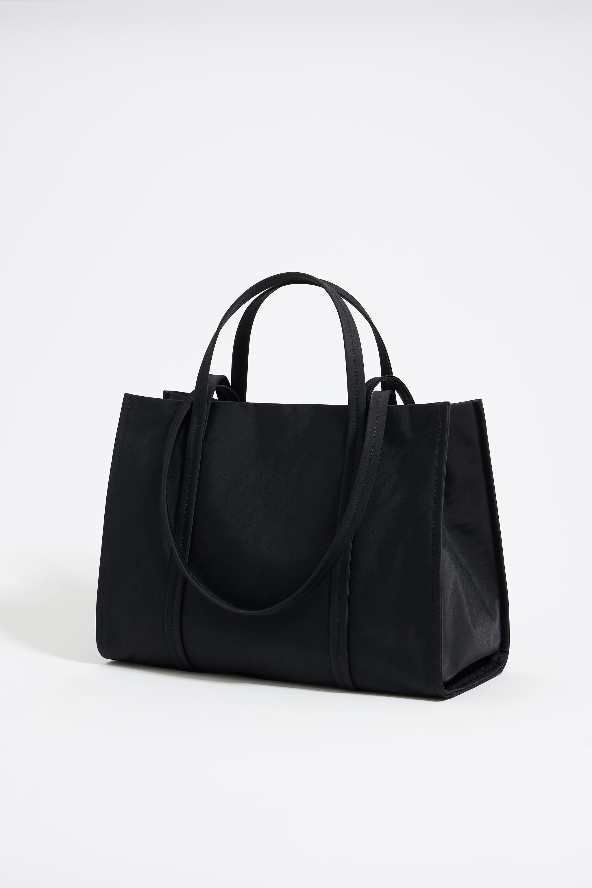 Big black shopper bag on sale