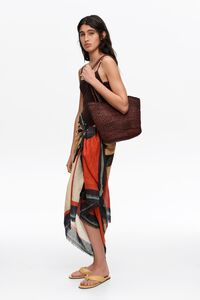 Large plaited raffia bag in walnut