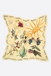 Beige still life shawl