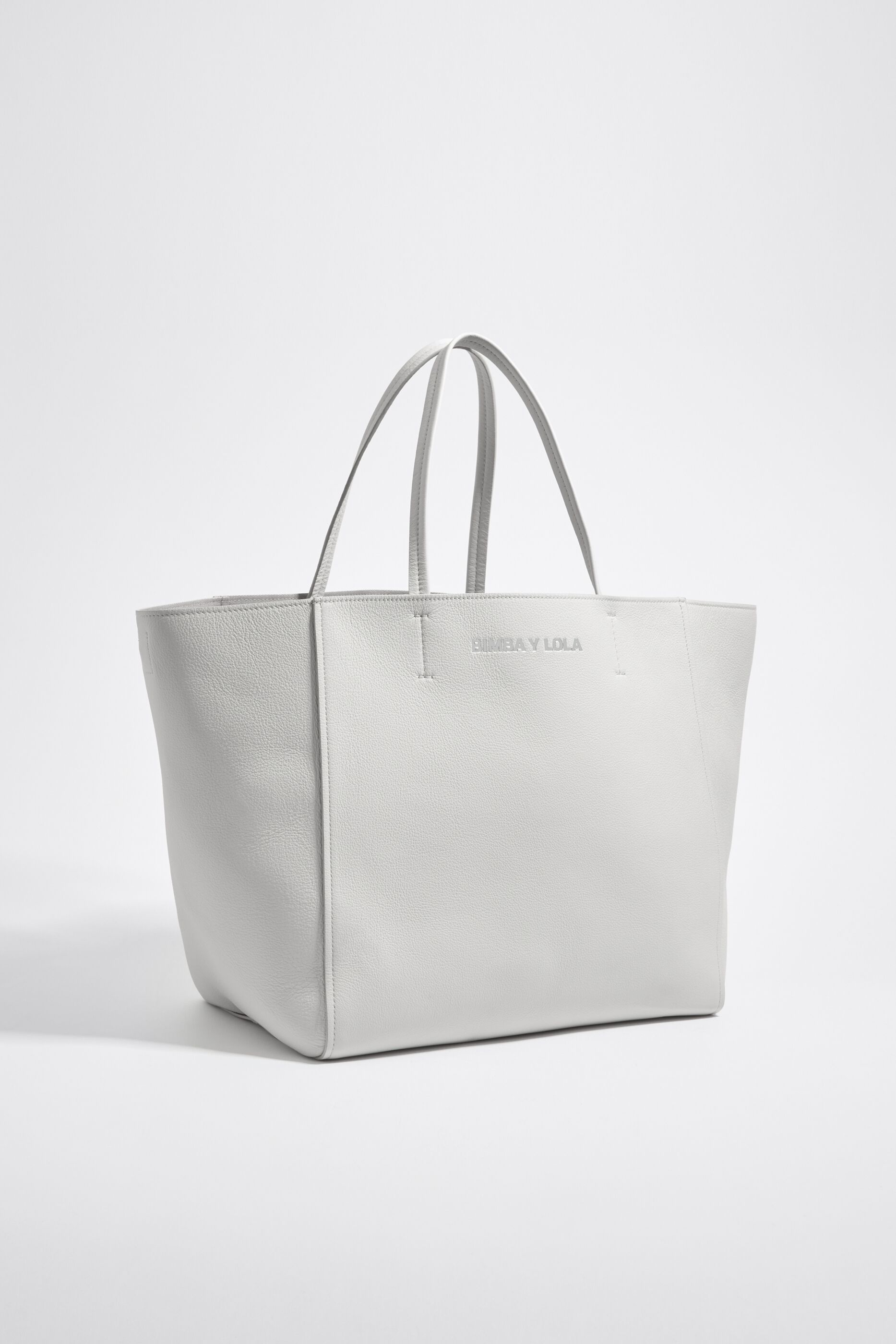 White leather hotsell bag