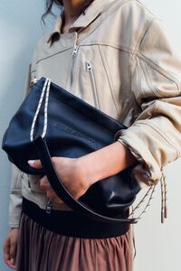 Medium black leather shoulder bag