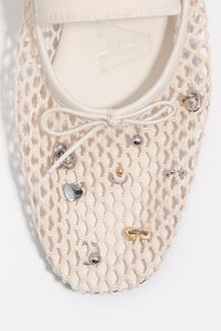 White mesh ballerina with metal details