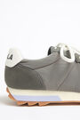Grey retro sneaker Grey retro sneaker