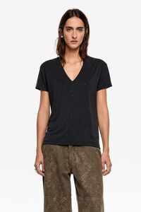 Washed black V-neck rhinestones T-shirt Washed black V-neck rhinestones T-shirt