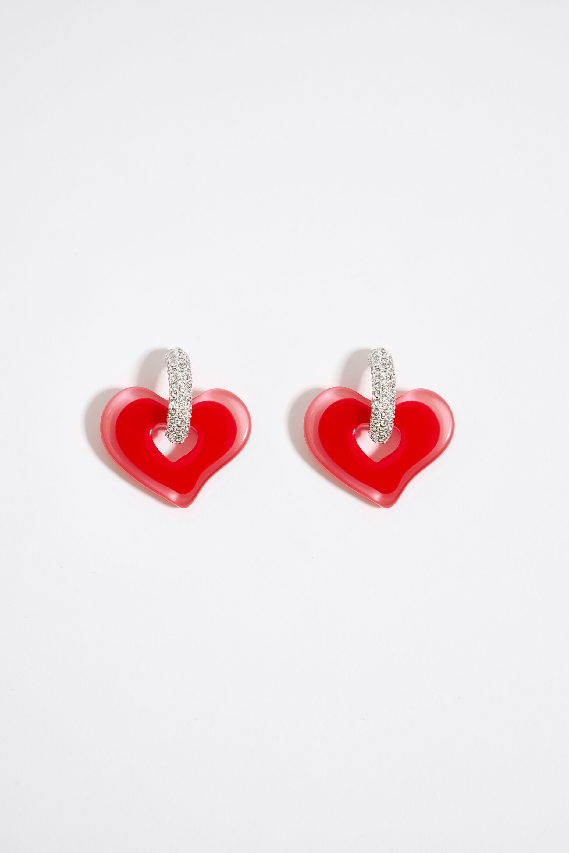 Red heart online shaped earrings