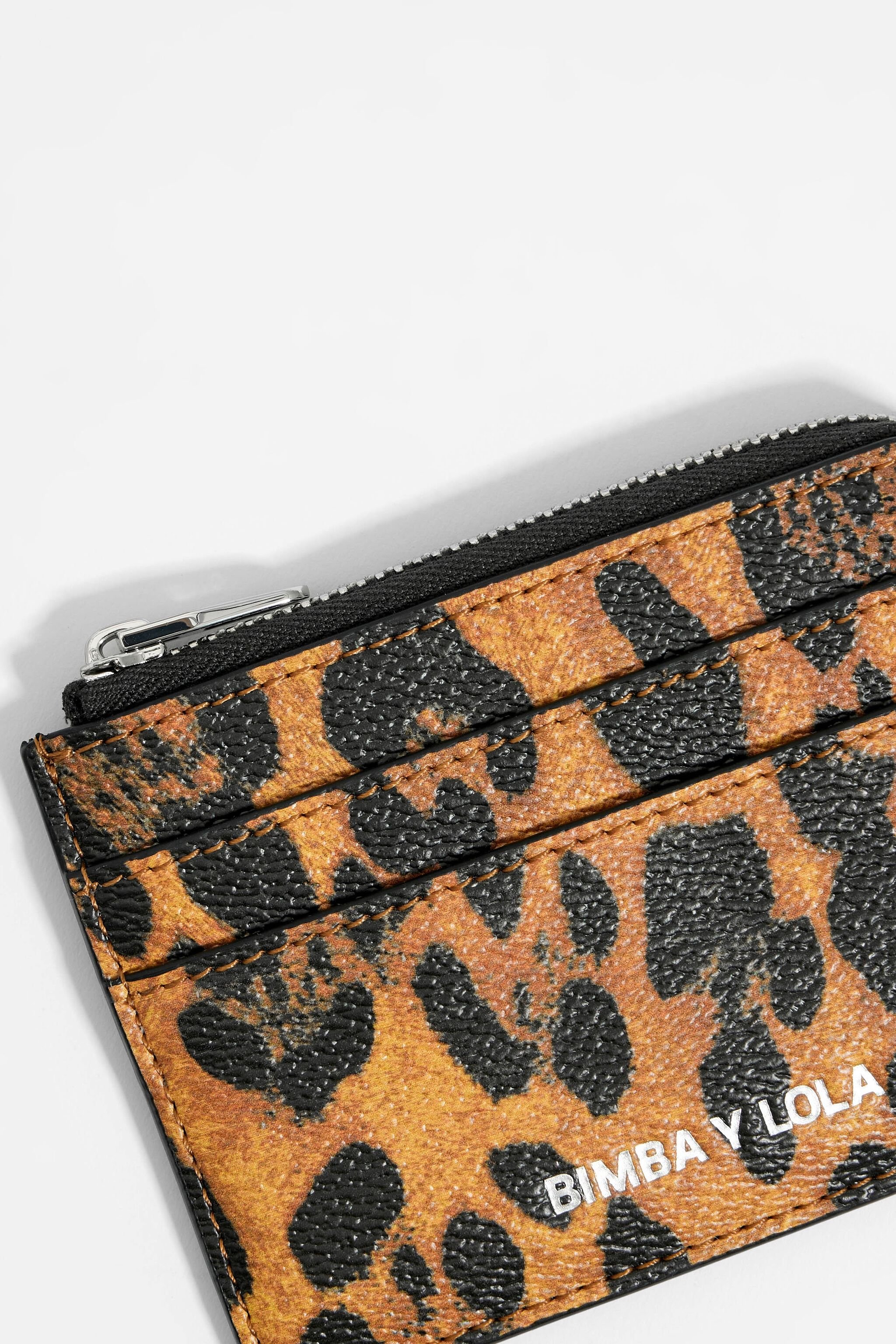 Leopard coin top purse
