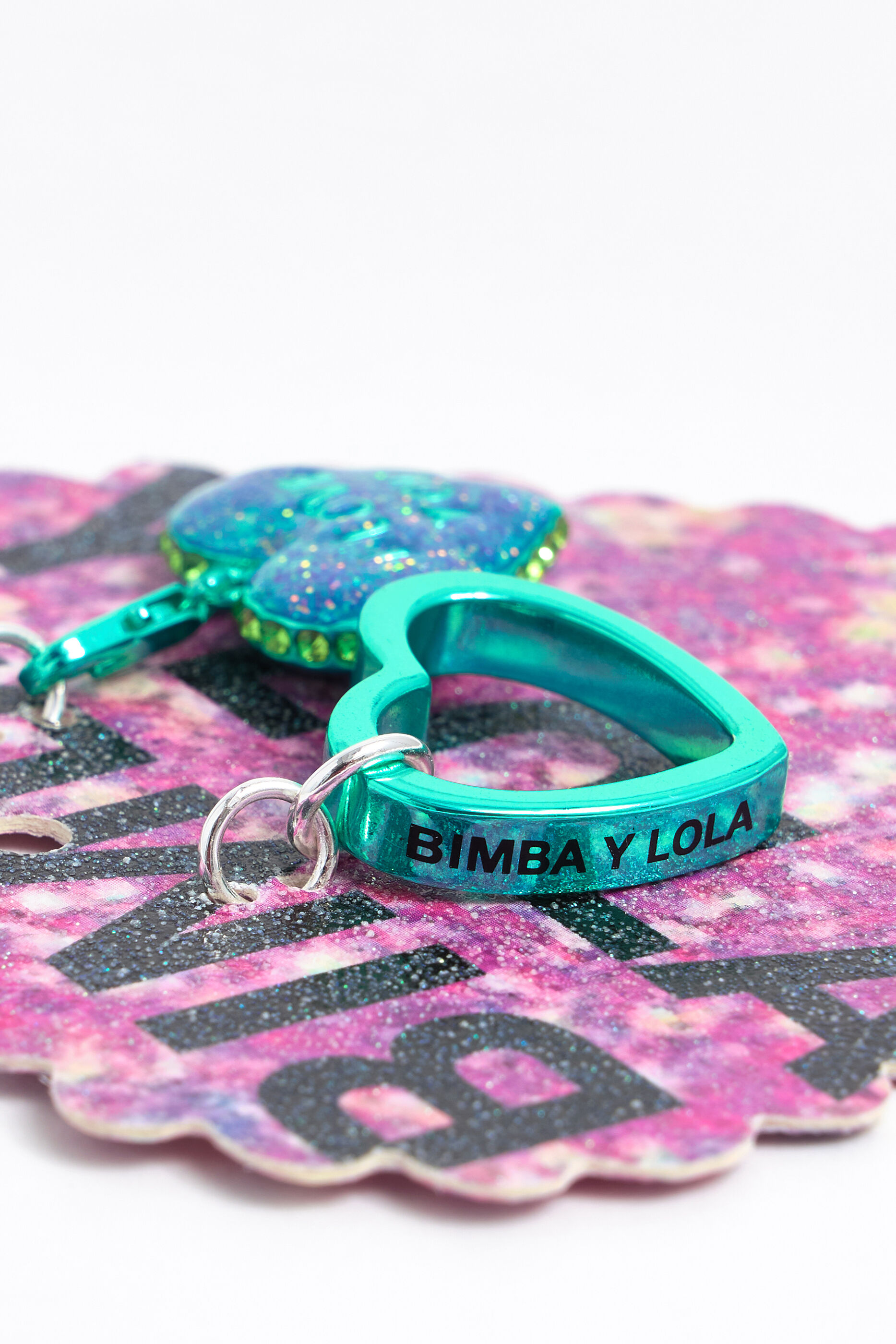 Glitter heart charms set