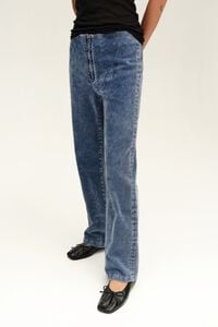STRAIGHT CROPPED - Light blue ankle-length velvet trousers