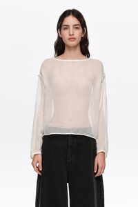 White boxy sweater with metallic beads