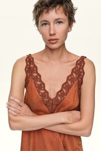 Toffee camisole dress with knot