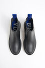 Black waterproof boot Black waterproof boot