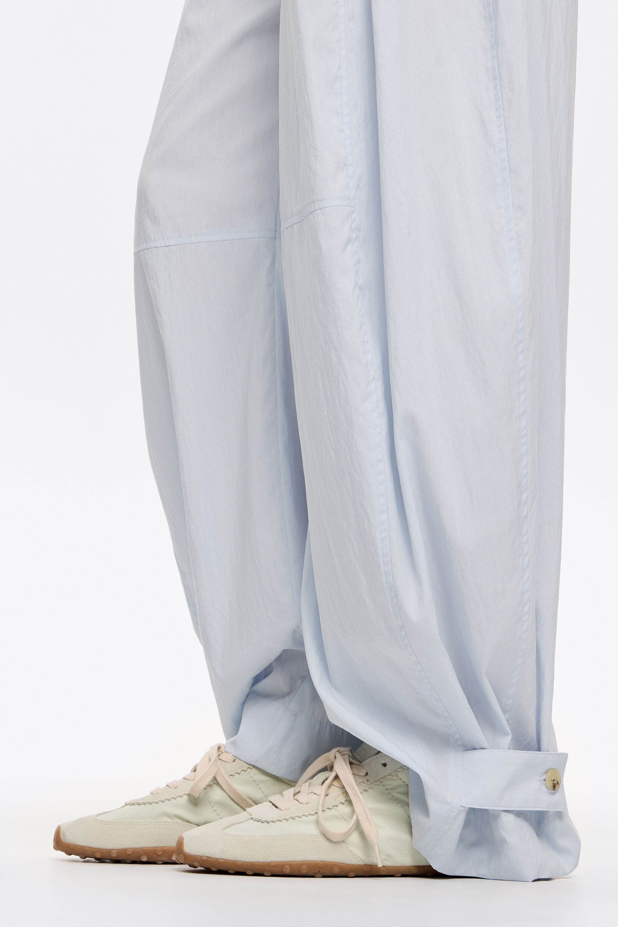【BIMBA Y LOLA】スポーティースエードスニーカー13 29 Tan suede 13 29 sneaker
