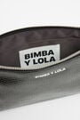 Shiny black envelope make-up case Shiny black envelope make-up case